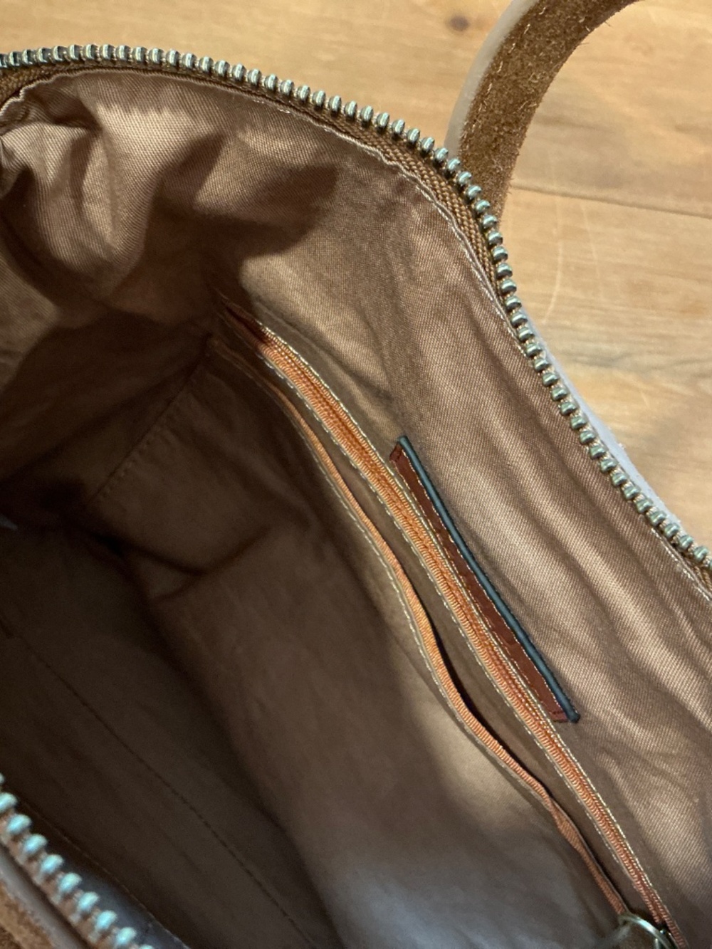 HOBO Maggie Carmel suede crossbody bag - Picture 3 of 3